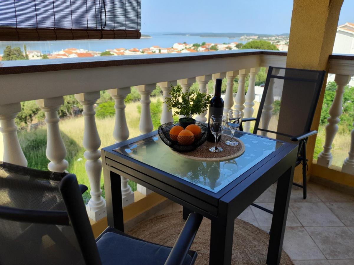 Apartman Mila Barbat na Rabu المظهر الخارجي الصورة